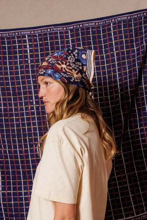 Petit foulard ‘Manika’ September Indigo | APACHES COLLECTIONS