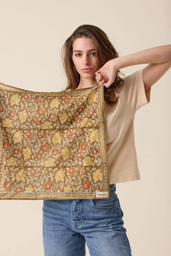 Petit foulard ‘Manika’ Coeur Tapenade Mimosa | APACHES COLLECTIONS