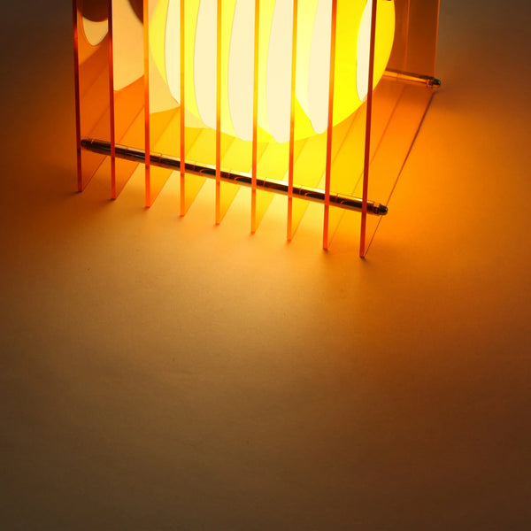 Petite lampe carrée 'Lop' Orange | BANG