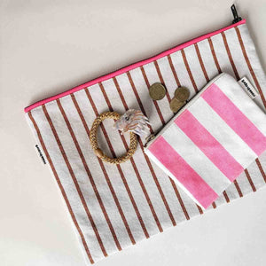 Pochette ‘Lili’ Rayures Tennis Pecan / Greige | ROSE IN APRIL