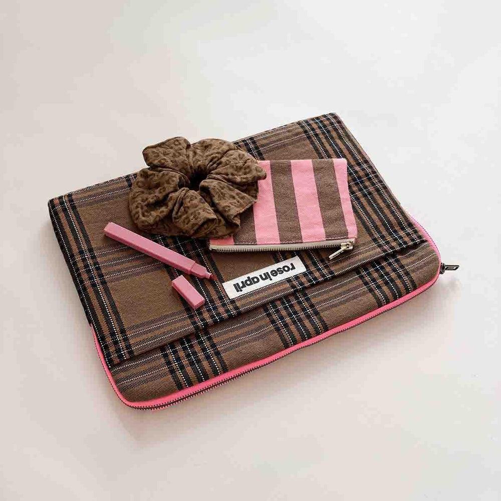 Housse d'ordinateur 'Octave' 13-14" Carreaux tartan | ROSE IN APRIL