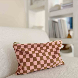 Pochette 'Lili' Damier Strawberry | ROSE IN APRIL