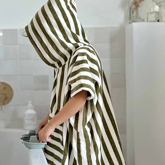 Poncho de bain 'Suzon' Rayures Kaki | ROSE IN APRIL