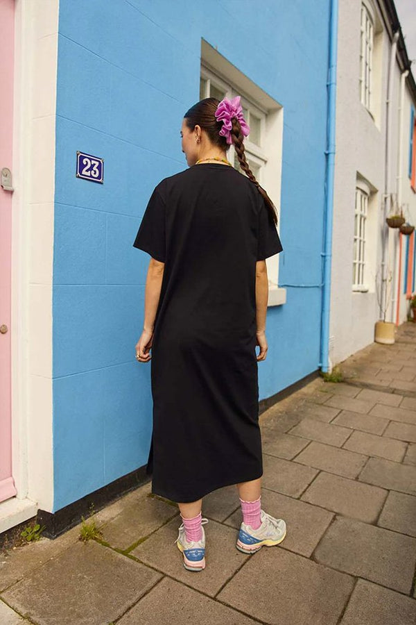 Robe 'Tee' Noir | TAJINEBANANE