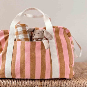 Sac à langer/week-end 'Raphael' Rayures Caramel / Strawberry | ROSE IN APRIL