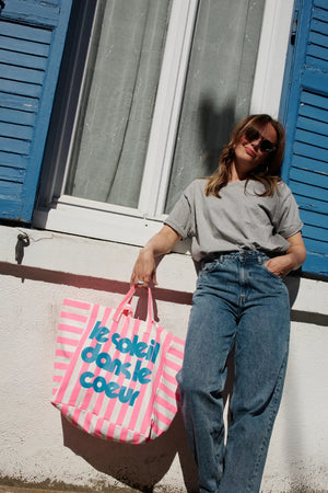 Sac cabas 'Le Soleil' Rayures Écru/Néon pink | ROSE IN APRIL X MOUFLETTE