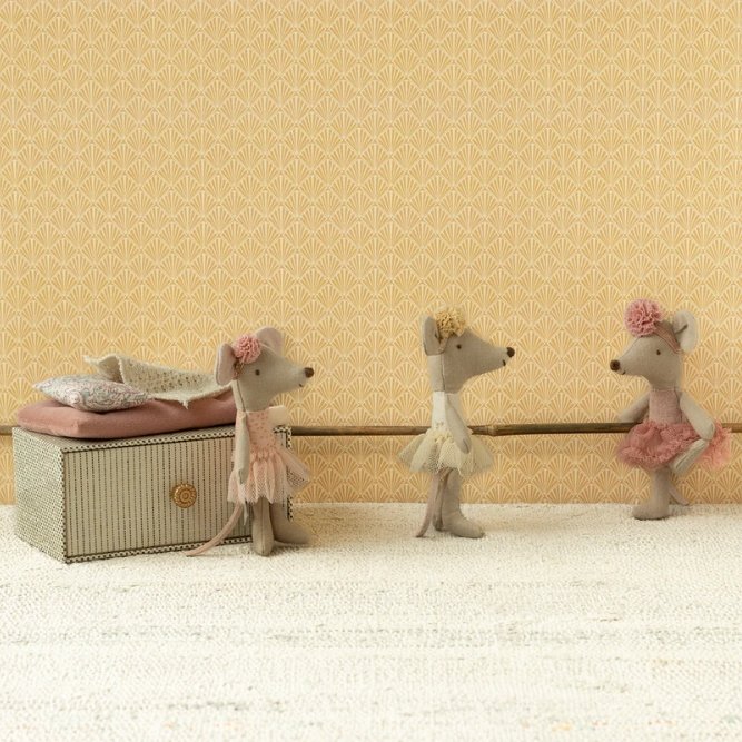 Souris Ballerine 'Petite Soeur' dans son lit tiroir | MAILEG