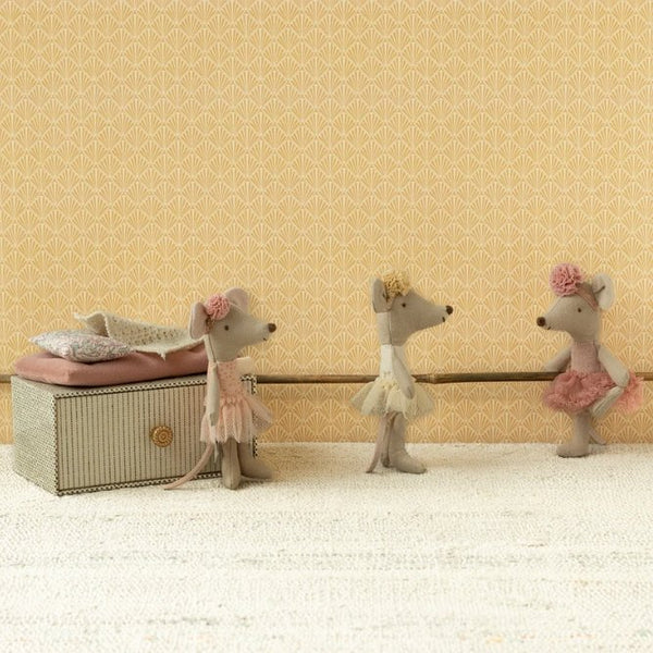 Souris Ballerine 'Petite Soeur' dans son lit tiroir | MAILEG
