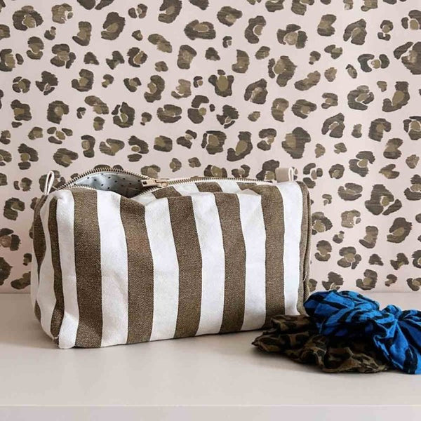 Trousse de toilette 'Vic' Rayures Olive / Greige | ROSE IN APRIL