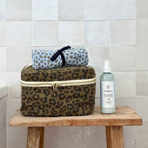 Vanity 'Oona' Graou Olive | ROSE IN APRIL