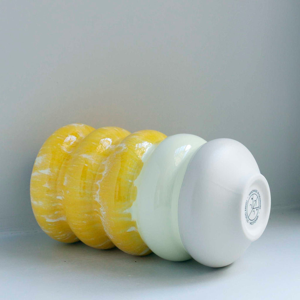 Vase 'Hana' en céramique PM | STUDIO ARHOJ