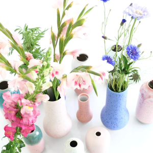 Vase 'Hana' en céramique GM | STUDIO ARHOJ