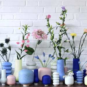 Vase 'Hana' en céramique PM | STUDIO ARHOJ