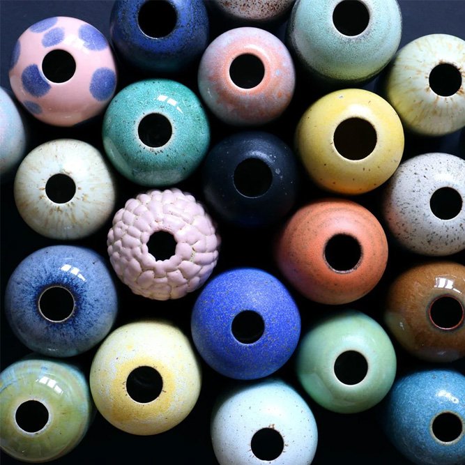 Vase 'Mini Yuki' en céramique | STUDIO ARHOJ