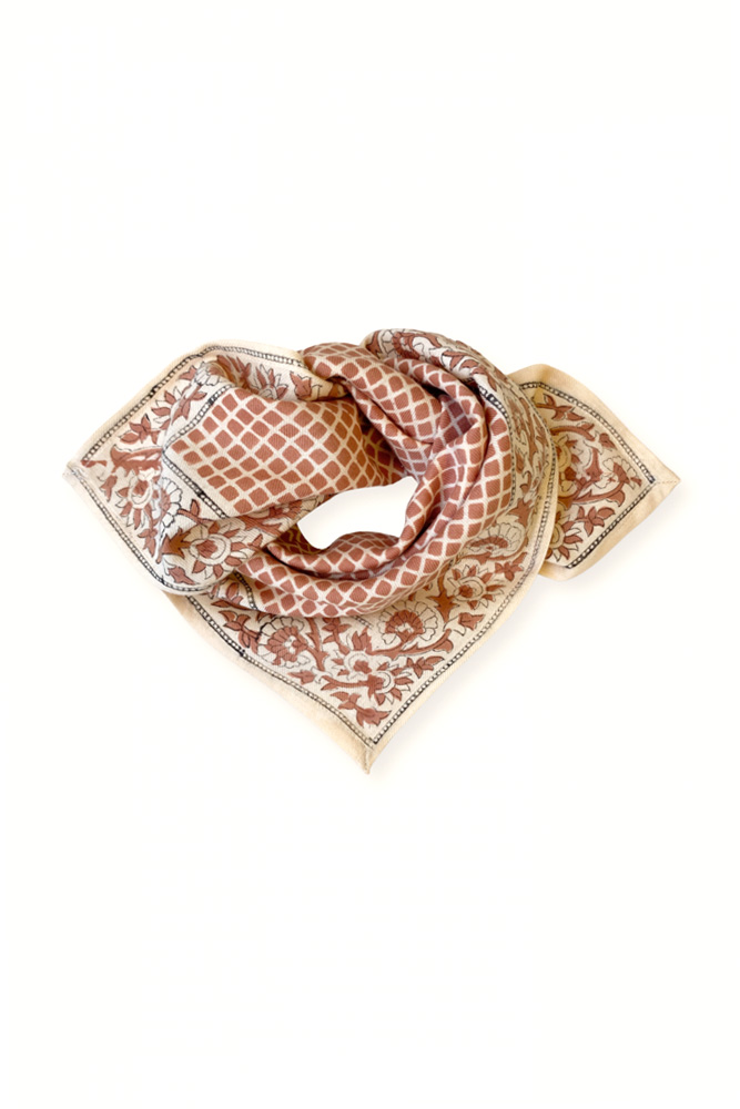 Petit foulard Manika ‘Mosaïc’ Terracotta | APACHES COLLECTIONS