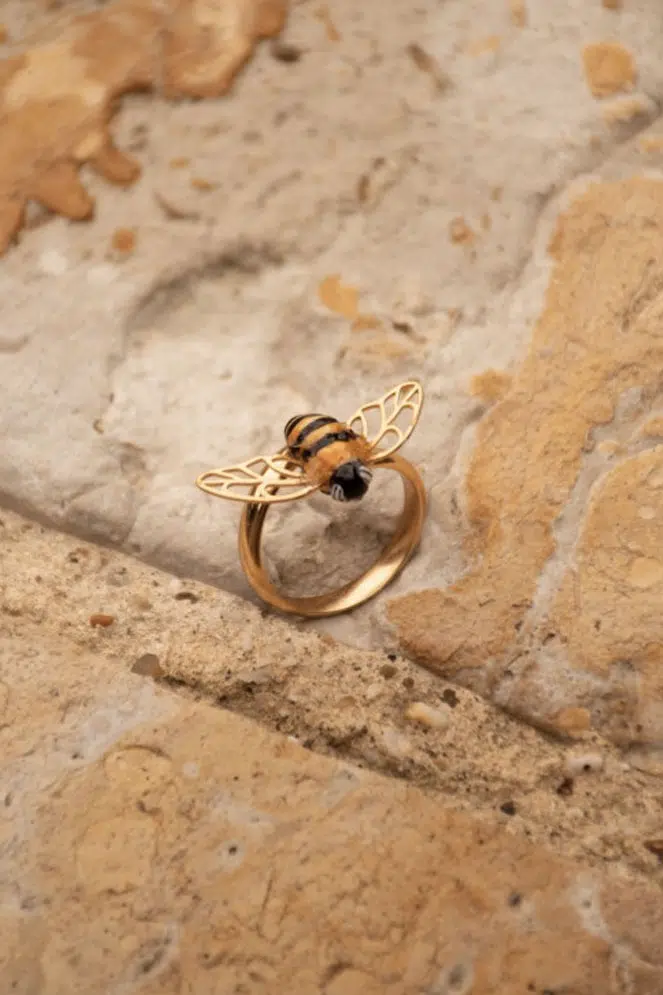 Bague Abeille ailes dorees NACH BIJOUX Mouflette Boutiques deco lifestyle en ligne et a Lille