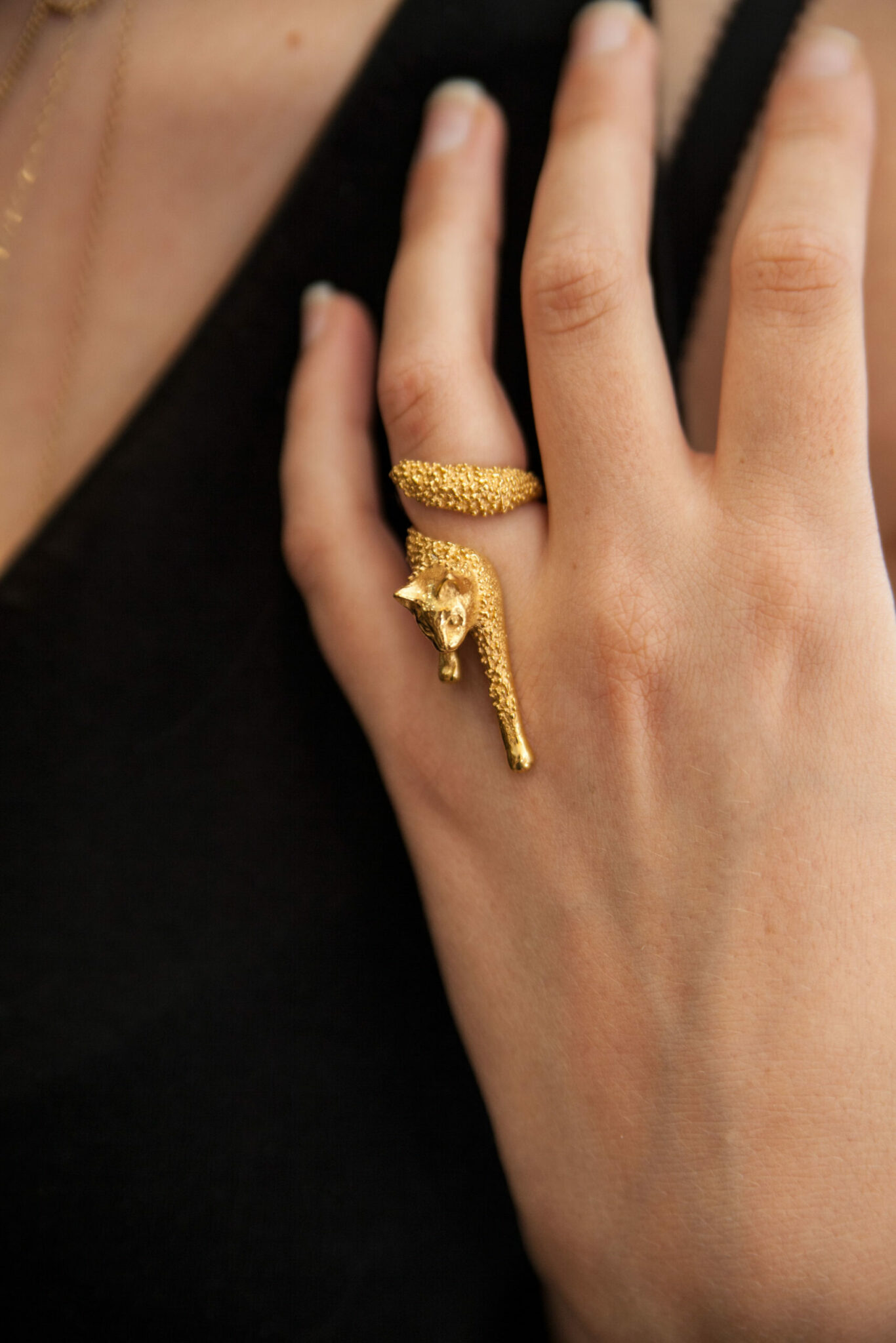 Bague chasseur or