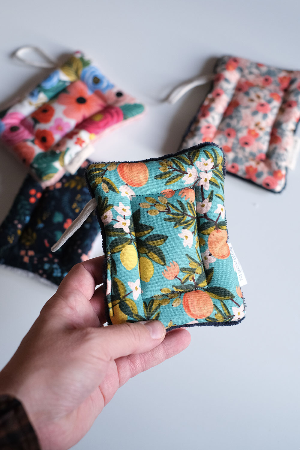 Éponge lavable Citrus Floral Tea | NOMADEIN