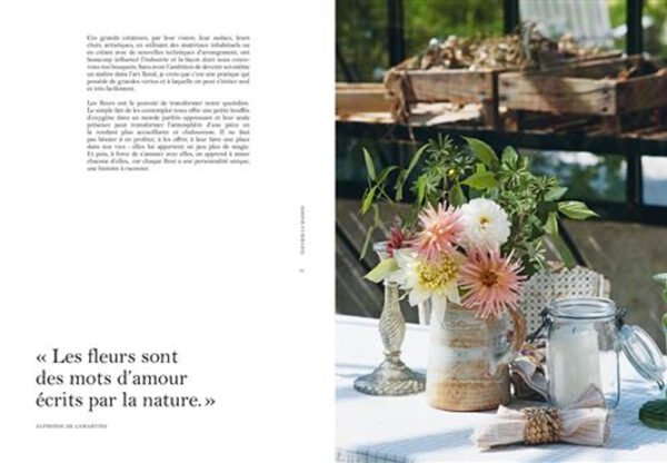Livre 'Les fleurs' - Zoé De Las Cases | HACHETTE