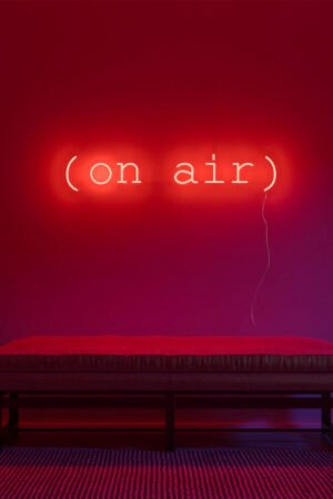 Néon 'On air' | YELLOWPOP