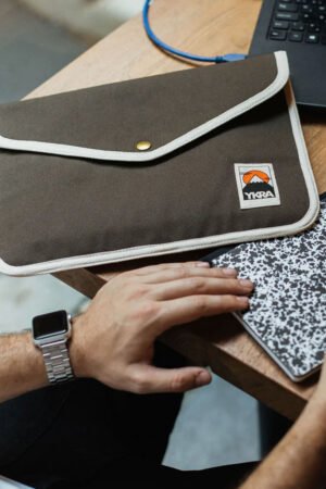 Pochette ordinateur 13" & 14" Khaki | YKRA