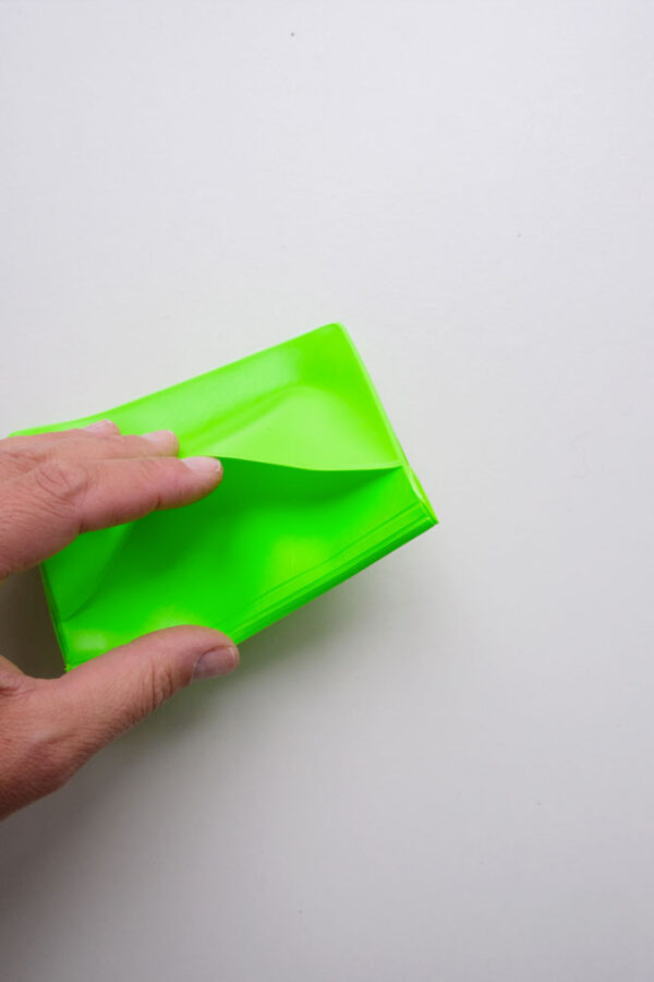 Pochette Nähe 'Organizer' A7 Neon green | HIGHTIDE