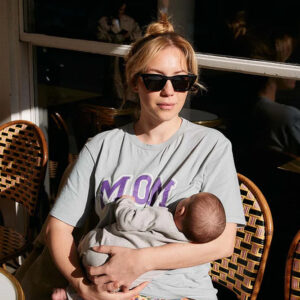 T-shirt 'Mom' allaitant | TAJINEBANANE