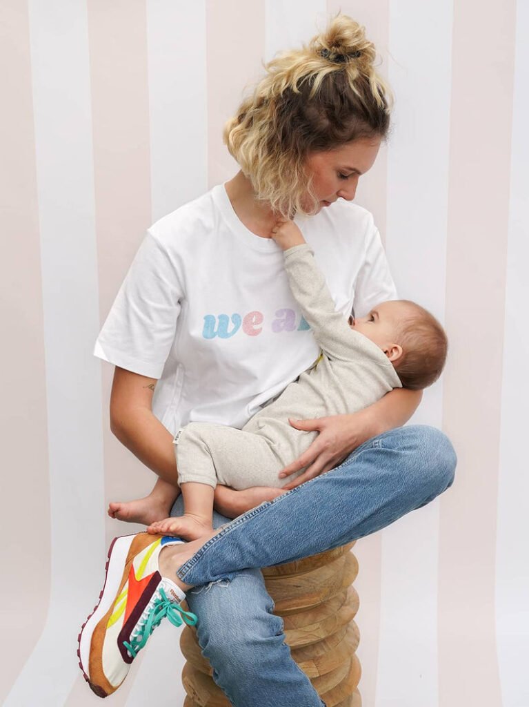 T-shirt d'allaitement 'We Are' | TAJINEBANANE