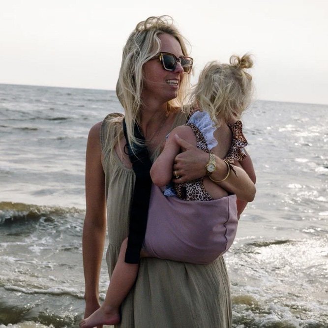 Porte-bébé Vintage Rose | WILDRIDE