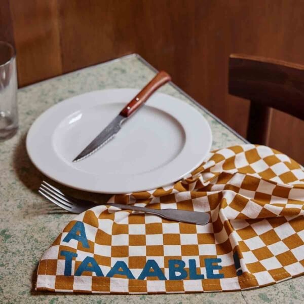 Serviette de table 'Joséphine' Damier Caramel 'A taable !' | ROSE IN APRIL