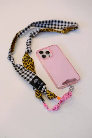 Cordon de téléphone | MARIE STAREK X MA PRUNE CELESTE X MOUFLETTE