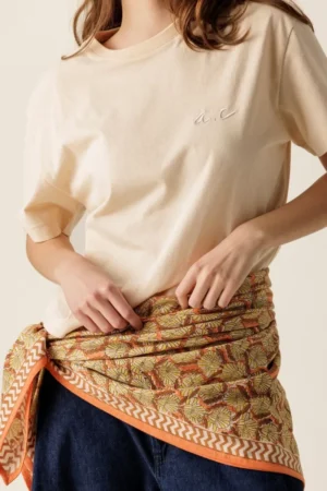 T-shirt 'A.C' Macadamia | APACHES COLLECTIONS