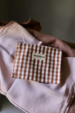 Petite pochette Vichy moka | GABRIELLE PARIS